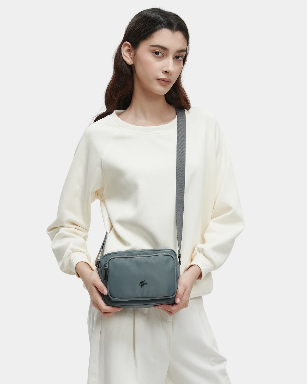 Lior Nylon Sling Bag (Grey) - Image 3