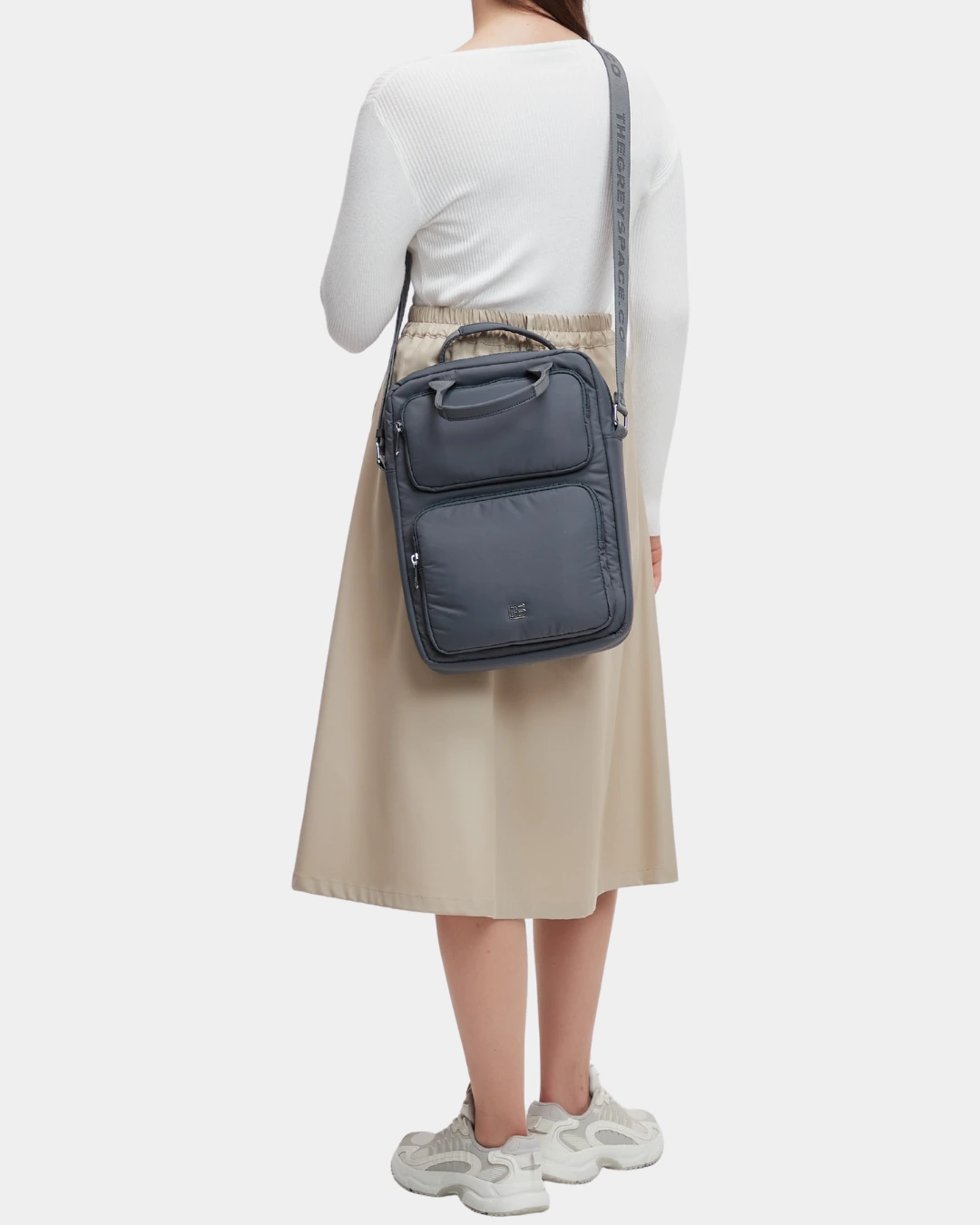 Logan Puffer Laptop Bag (Grey) - Image 5