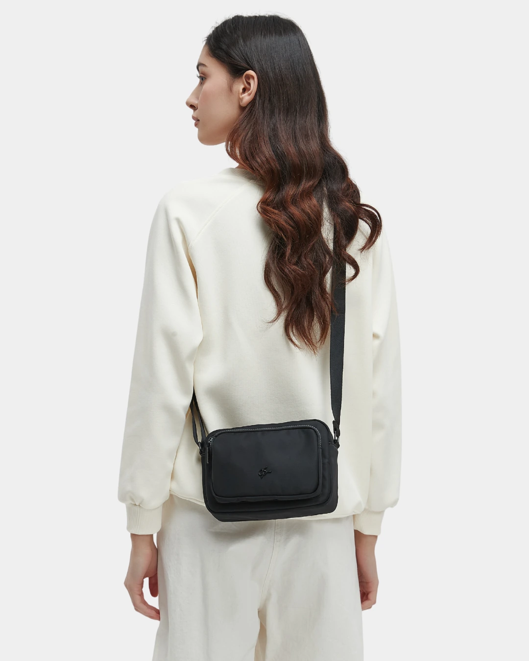 Lior Nylon Sling Bag (Black) - Image 3